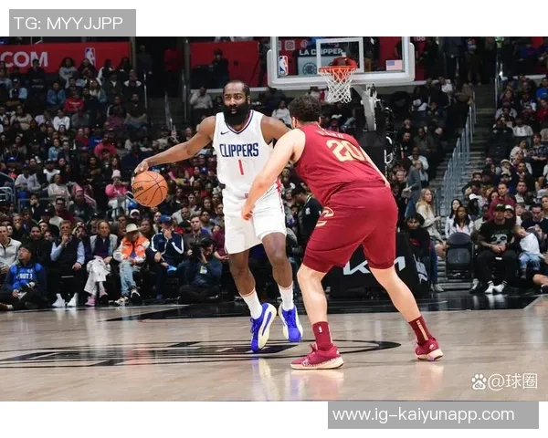 骑士内线强势发挥砍下80分刷新队史纪录超越96-97赛季78分的辉煌表现