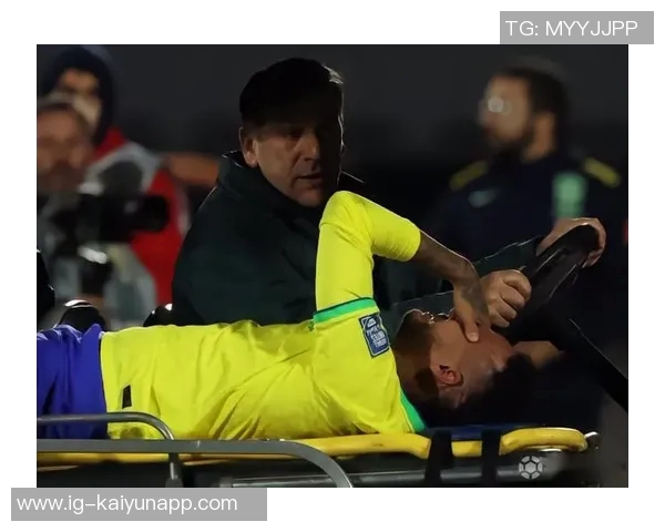 内马尔左膝半月板修复手术成功预计一个月后重返赛场 内马尔左膝半月板修复手术成功预计一个月后重返赛场