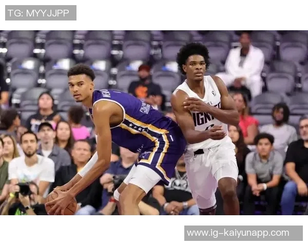 瀚森首节表现出色后被教练冷落状态明显提升令人担忧